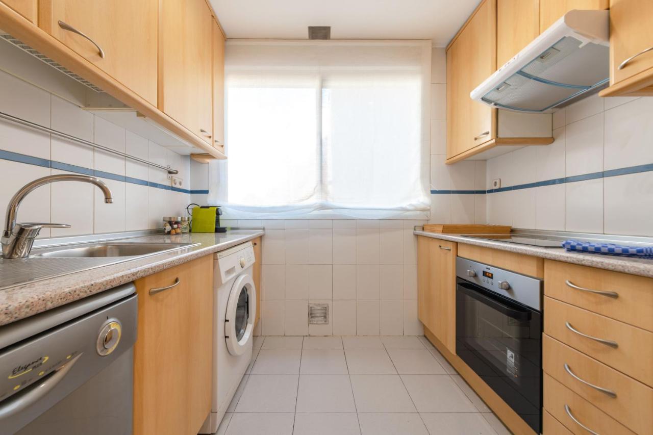 2 Bedrooms 2 Bathrooms Furnished - Malsana - With Pool - Mintystay Мадрид Екстериор снимка