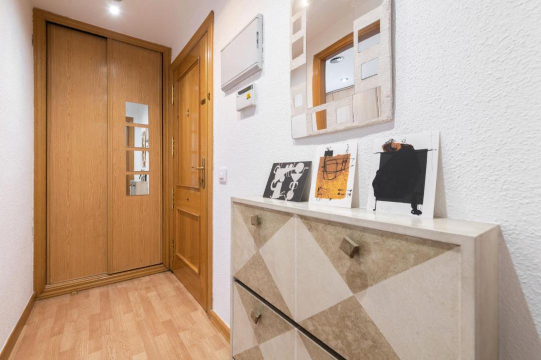 2 Bedrooms 2 Bathrooms Furnished - Malsana - With Pool - Mintystay Мадрид Екстериор снимка
